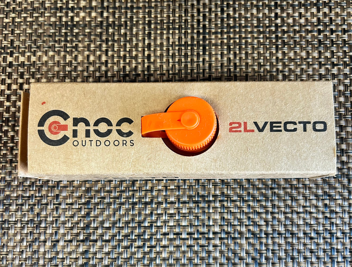 Clearance! CNOC Vecto 2L Collapsible Water Container